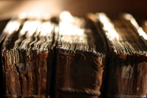 Old Books, New Tricks - Iterant Inscription Irrationality cover art