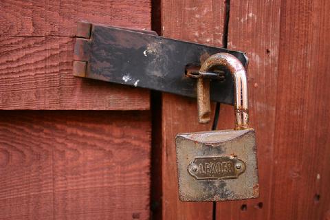 A Security Update with Michael Ossmann cover art